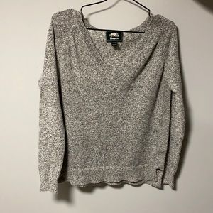 Roots salt & pepper v neck long sleeve